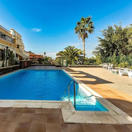 Amazing In Americas Hill Διαμέρισμα