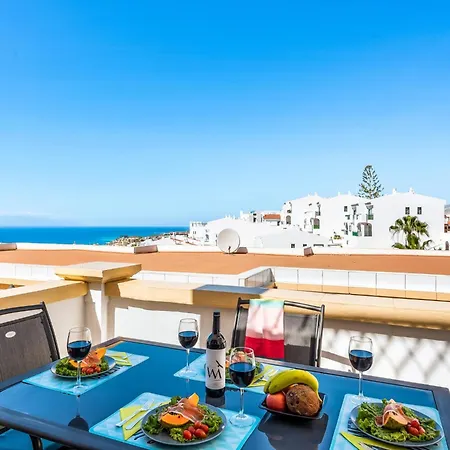 Amazing In Americas Hill * Costa Adeje (Tenerife)