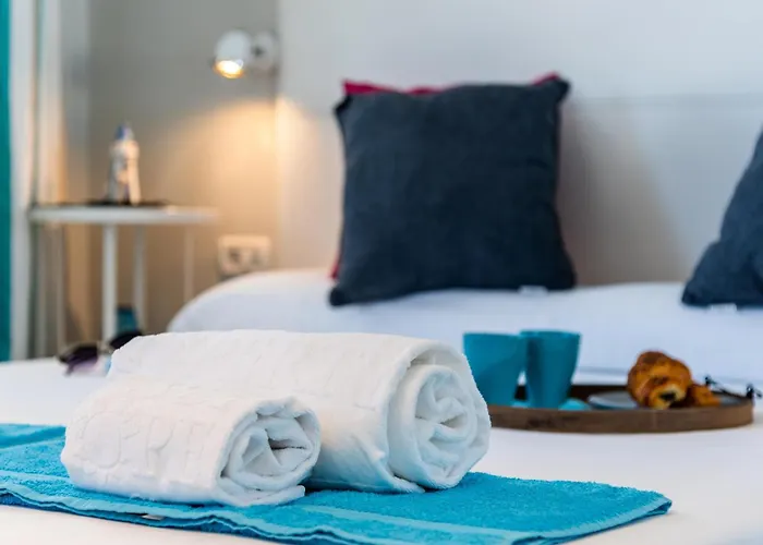 Апартаменти Amazing In Americas Hill Адехе