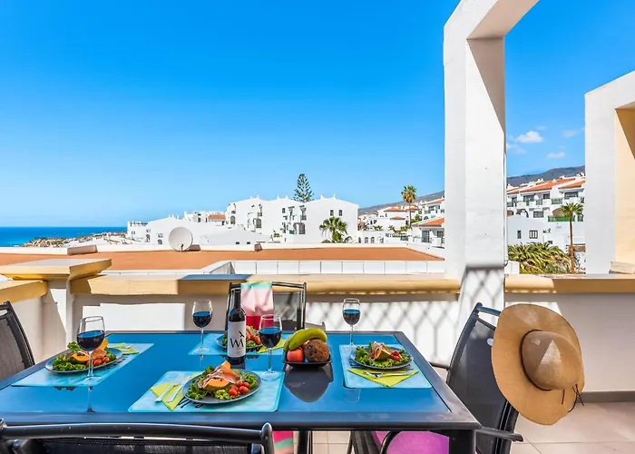 Апартаменты Amazing In Americas Hill *