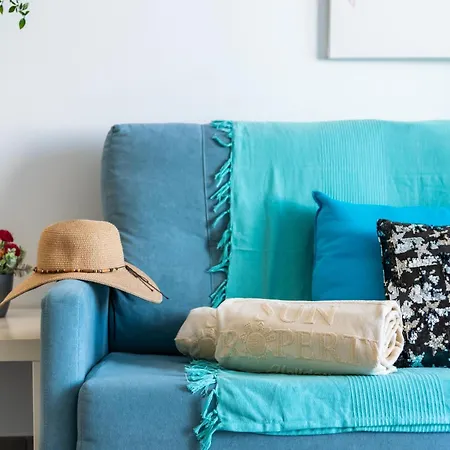 Amazing In Americas Hill Apartment