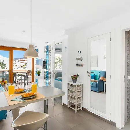 Amazing In Americas Hill Apartmán