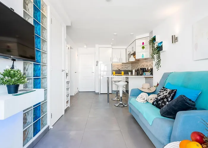 Amazing In Americas Hill